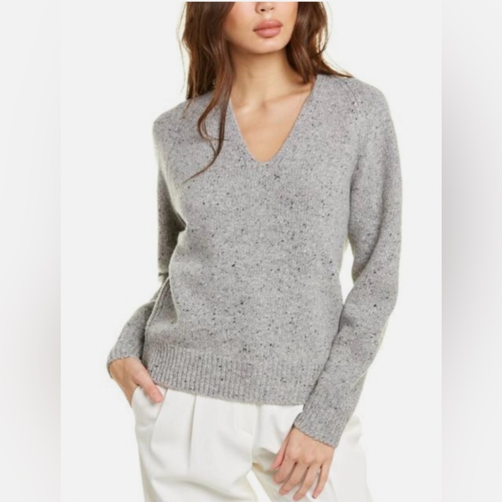 Vince V-neck wool blend sweater pullover